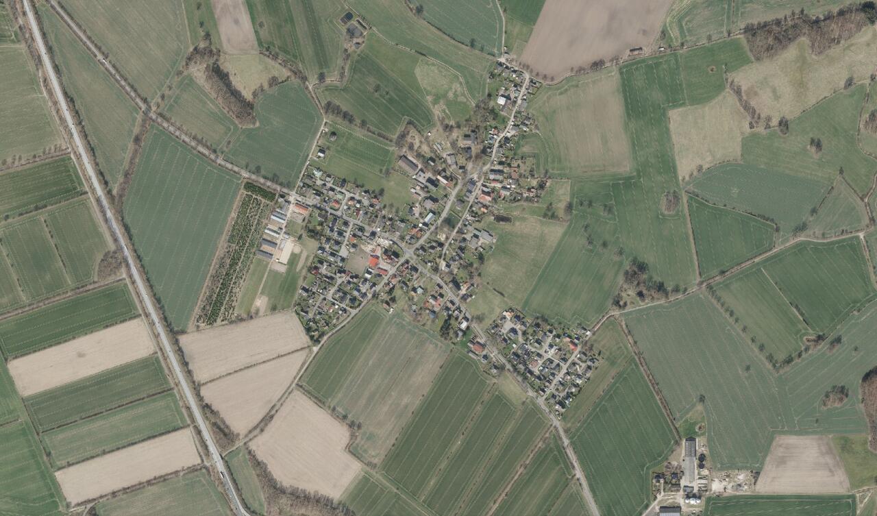 Bild vergrößern: Lubi_Dorf